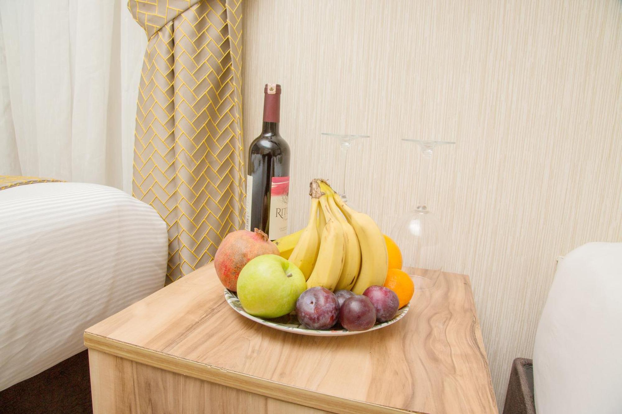 Honey Hotel Istanbul Bagian luar foto